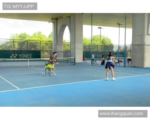 重庆网球队的训练节奏与比赛表现深度分析与探讨